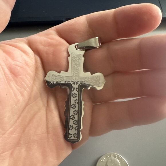 Stainless Steel Cross Pendant 24 Inch Chain Necklace Jesus Christ Faith Prayer - Picture 4 of 6